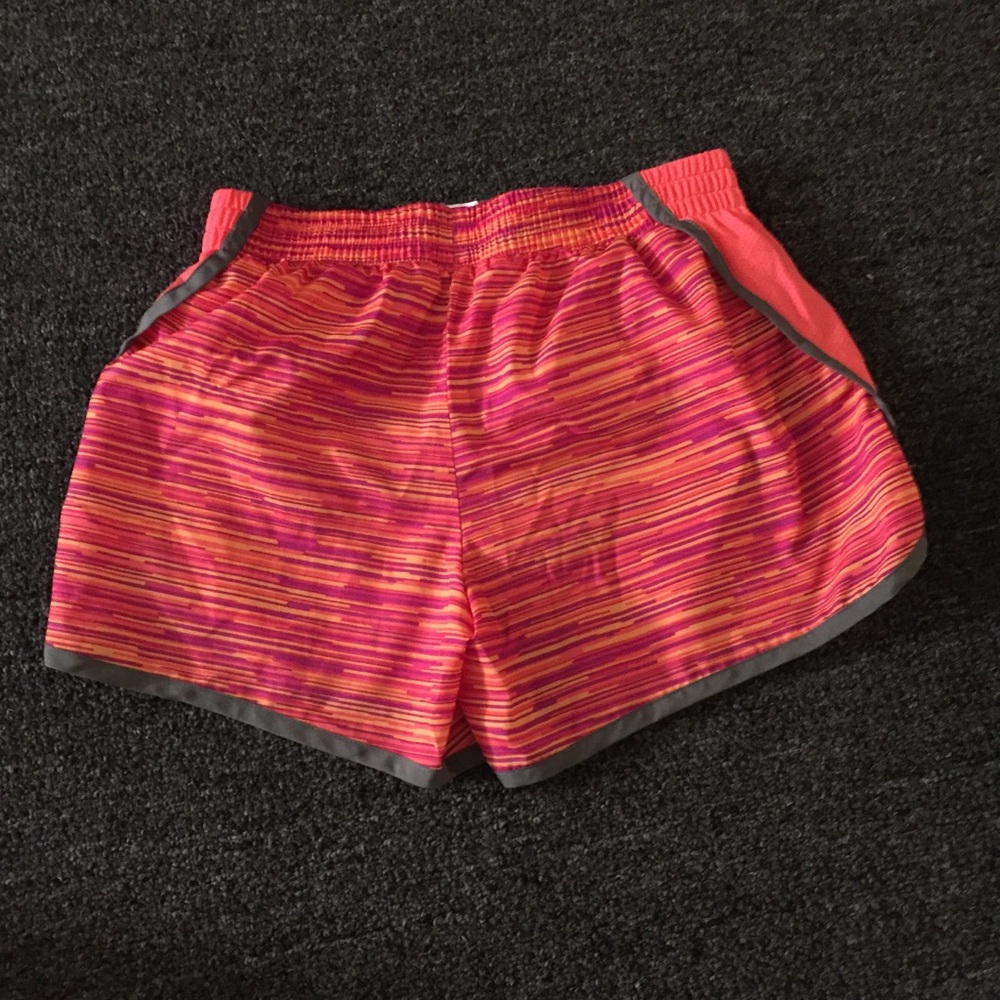 Shorts - Picture 2 of 3